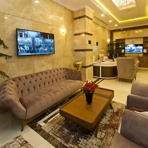 زيارة الفندق
